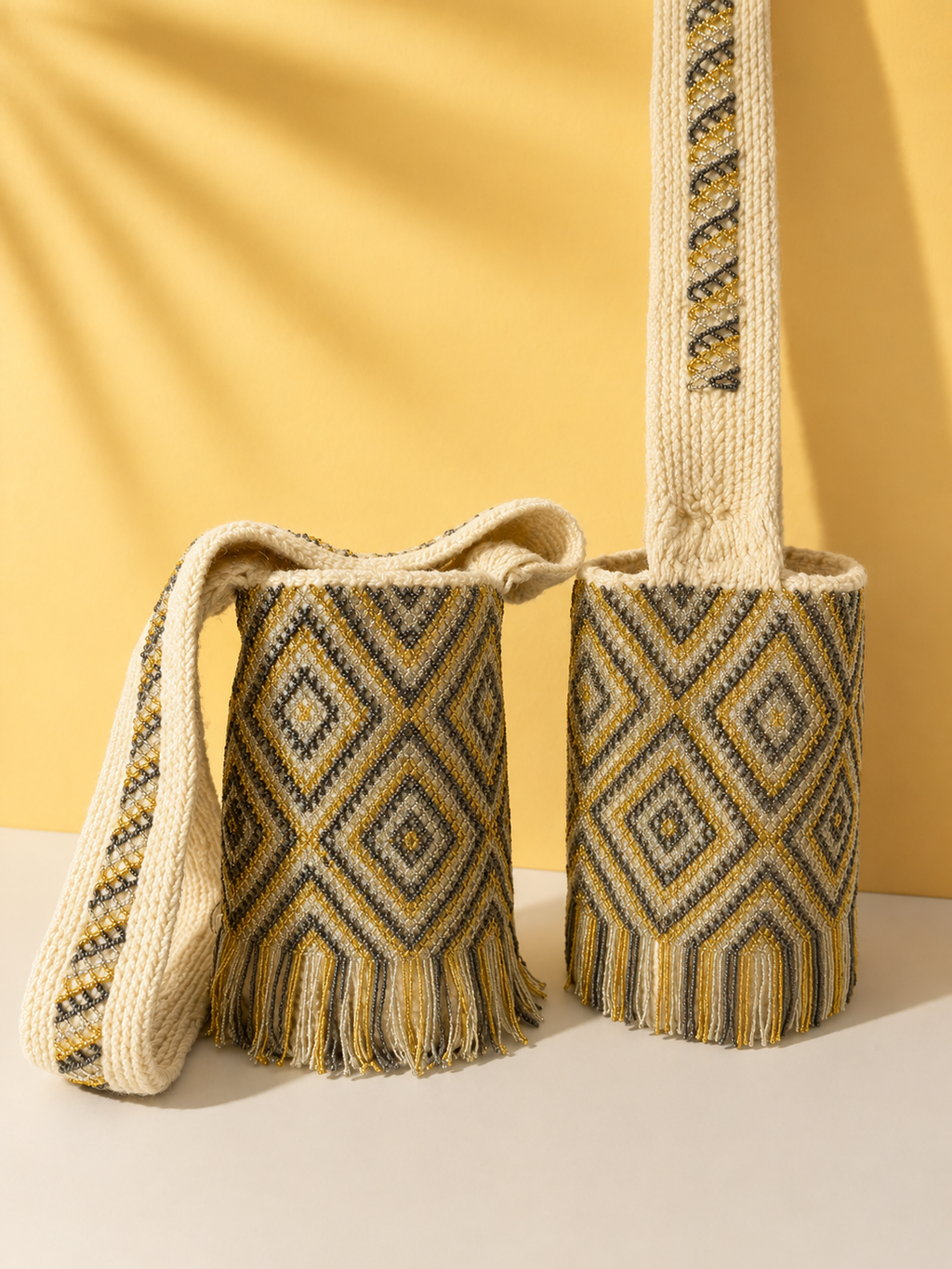 Kankuama Mesh Beaded Crossbody Bag
